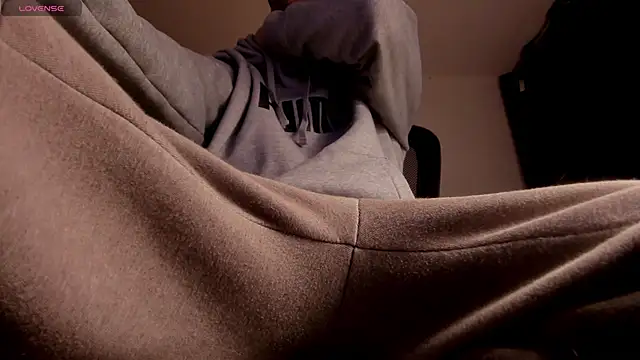 s sven03 online show from April 1, 2026, 12:55 am