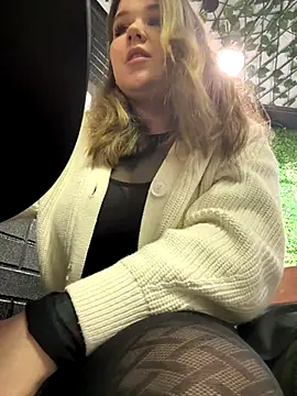 PumaShyXD online show from October 19, 2025, 10:38 am