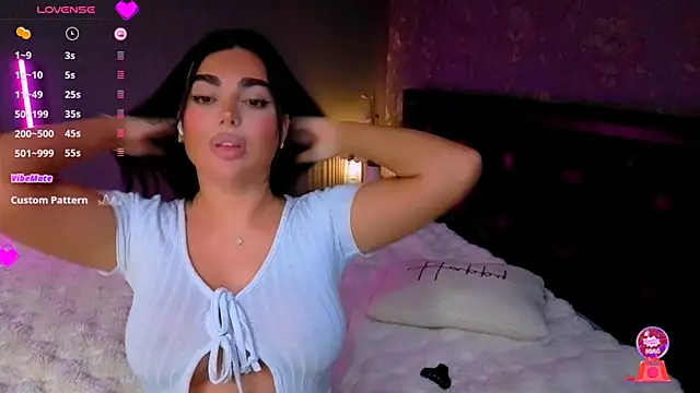 Snapshot of babyleilaa chatting on October 19, 2025, 7:03 pm babyleilaa online show from October 19, 2025, 7:03 pm