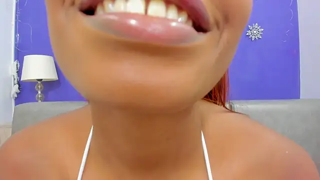 Snapshot of ShantalGomes chatting on June 9, 2026, 8:09 pm ShantalGomes online show from June 9, 2026, 8:09 pm