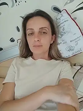 SophyGirl online show from June 8, 2026, 12:16 pm