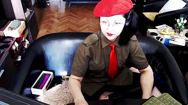 Snapshot of Imperatriza chatting on May 11, 2026, 2:45 pm Imperatriza online show from May 11, 2026, 2:45 pm