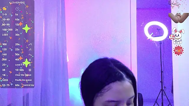 angelie 3 online show from September 23, 2025, 8:01 pm