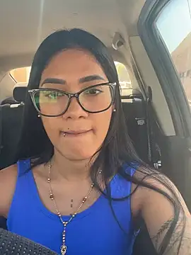 maya  fox online show from January 15, 2025, 5:47 pm