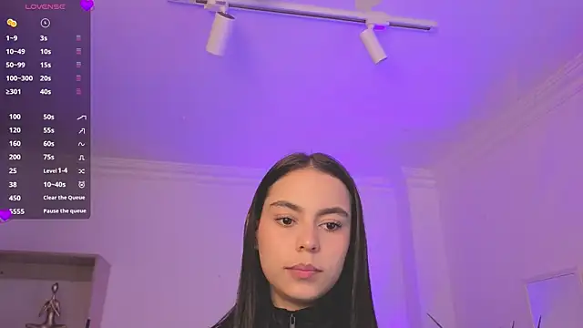 Aleejaa   online show from April 10, 2026, 11:15 am