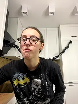 MartiniiSelenna online show from October 27, 2025, 6:39 am