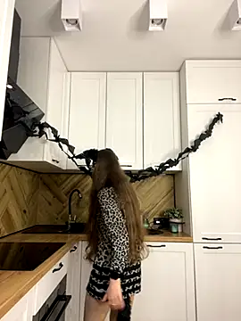 MartiniiSelenna online show from October 28, 2025, 7:01 am