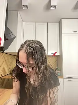 MartiniiSelenna online show from February 8, 2026, 6:50 am