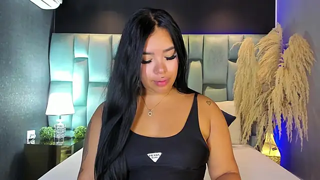 Snapshot of MarianaGarciaa__ chatting on April 17, 2026, 7:17 pm MarianaGarciaa online show from April 17, 2026, 7:17 pm
