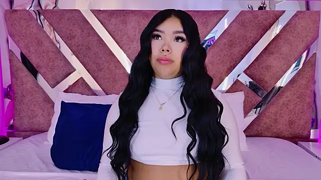 Snapshot of MarianaGarciaa__ chatting on April 20, 2026, 7:04 pm MarianaGarciaa online show from April 20, 2026, 7:04 pm
