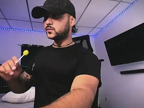 Snapshot of Sebas-hott chatting on February 28, 2026, 11:50 pm Sebas-hott online show from February 28, 2026, 11:50 pm