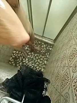 Snapshot of Afrikaner007 chatting on January 31, 2025, 12:17 am Afrikaner007 online show from January 31, 2025, 12:17 am