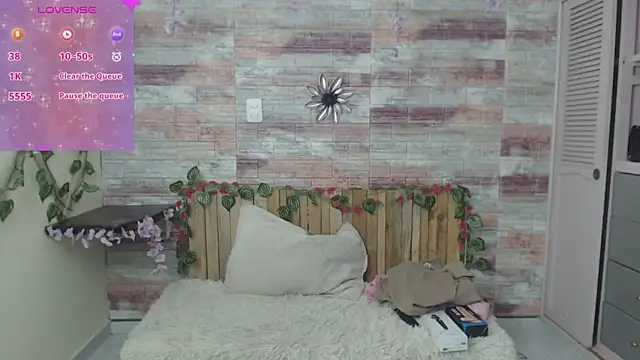 Lucy joi online show from January 9, 2025, 7:10 am