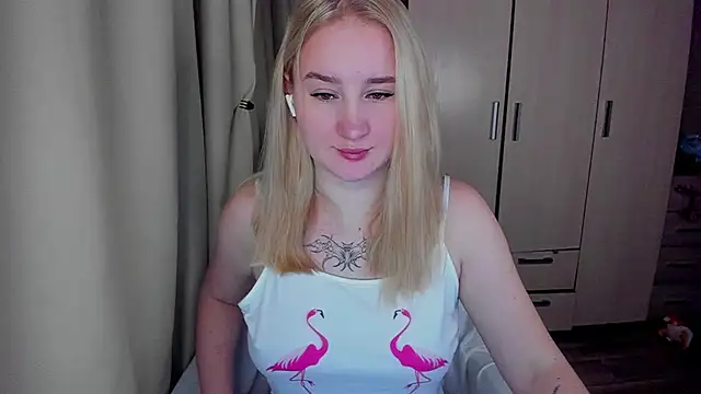 KeiraNight online show from March 12, 2026, 1:12 am