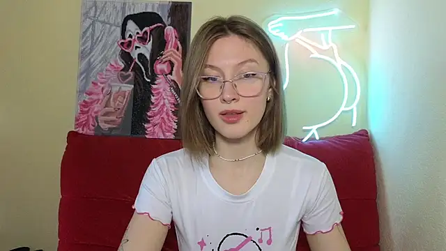 MalvinaBlum online show from March 22, 2025, 5:39 am