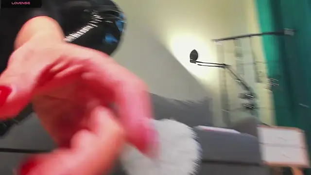 mistresslecter online show from April 15, 2026, 5:25 am