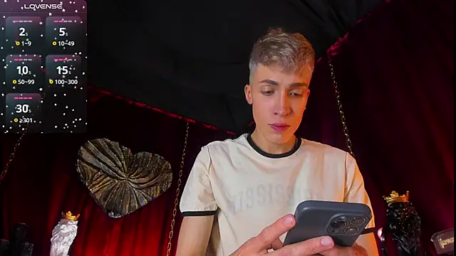 Angel Snowhotxxx online show from February 16, 2025, 6:32 am