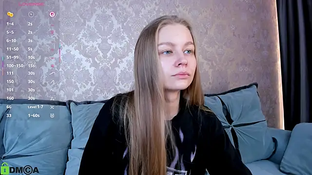 Polumna cute online show from October 11, 2025, 1:20 pm