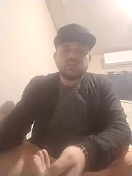 JulianInter08 online show from March 16, 2026, 7:12 am