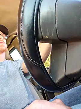 Snapshot of REDHAMMER_ chatting on September 8, 2025, 8:30 pm REDHAMMER online show from September 8, 2025, 8:30 pm