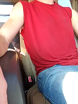 Snapshot of REDHAMMER_ chatting on October 15, 2025, 8:20 pm REDHAMMER online show from October 15, 2025, 8:20 pm