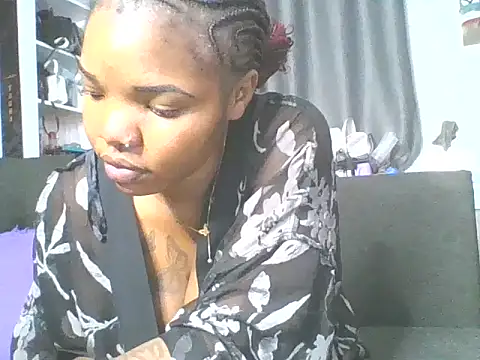 sweet bigclit online show from November 15, 2025, 5:05 am