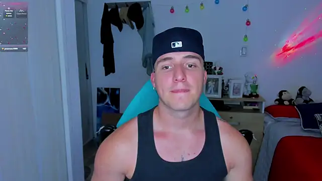 liam oficial02 online show from January 24, 2025, 6:35 am