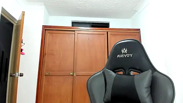 Snapshot of avellanatammy chatting on March 3, 2025, 3:19 am avellanatammy online show from March 3, 2025, 3:19 am