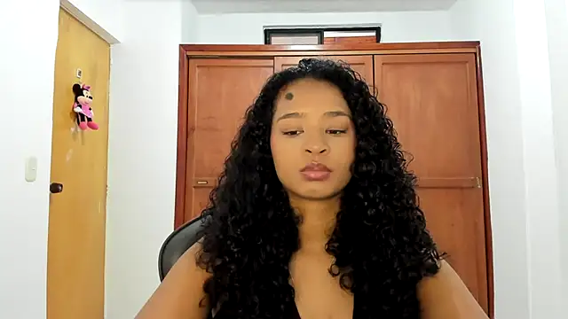 Snapshot of avellanatammy chatting on March 7, 2025, 9:27 pm avellanatammy online show from March 7, 2025, 9:27 pm