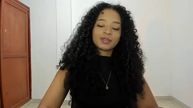 Snapshot of avellanatammy chatting on October 10, 2025, 1:04 am avellanatammy online show from October 10, 2025, 1:04 am