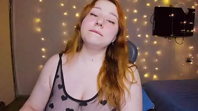 Snapshot of Milafoxxxy chatting on January 21, 2025, 11:35 am Milafoxxxy online show from January 21, 2025, 11:35 am