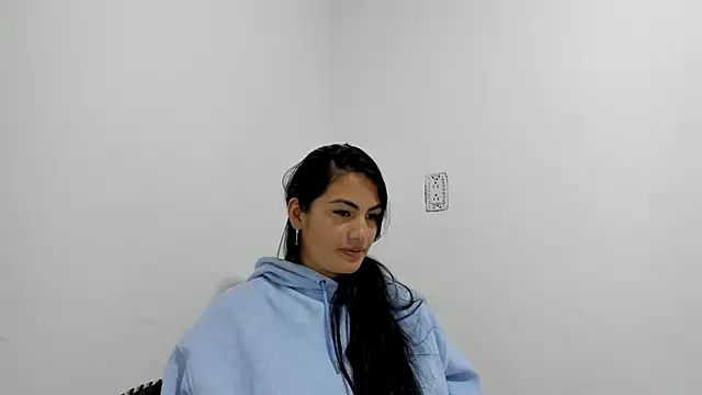 SamanthaBeke online show from July 16, 2026, 3:56 am