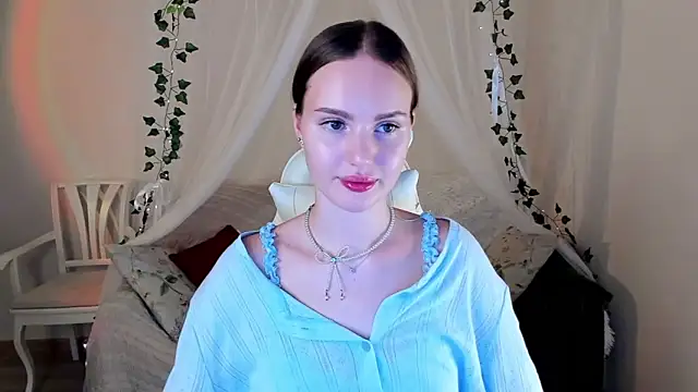 MishkaMe online show from September 9, 2025, 4:17 pm