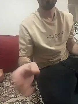 giorgakaci69 online show from March 14, 2026, 12:32 pm