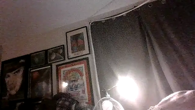 Snapshot of den-rock4u chatting on May 23, 2026, 11:58 am den-rock4u online show from May 23, 2026, 11:58 am