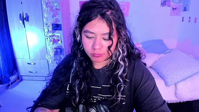 StephaniFox online show from February 24, 2025, 3:44 am