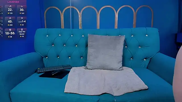 Snapshot of brennastone chatting on October 18, 2025, 11:44 am brennastone online show from October 18, 2025, 11:44 am