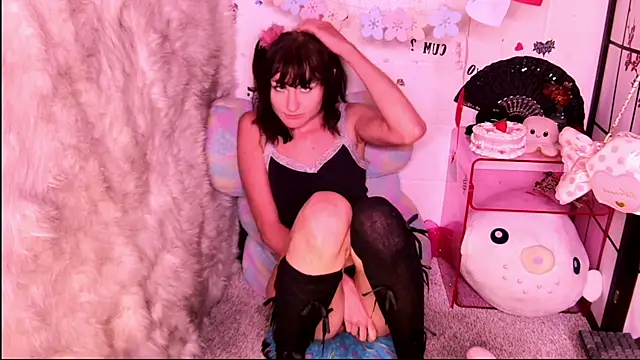 SweetLaumina online show from March 30, 2026, 9:38 pm