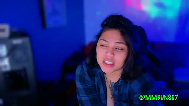 miacanela xo online show from October 28, 2025, 12:14 am