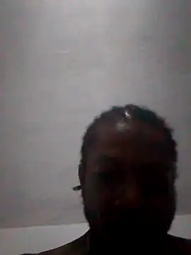 Snapshot of Blackpenis28 chatting on September 21, 2025, 11:39 pm Blackpenis28 online show from September 21, 2025, 11:39 pm