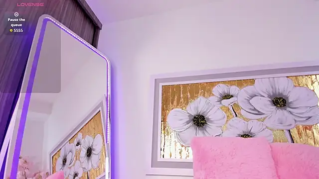 aaryy  online show from October 8, 2025, 6:16 pm