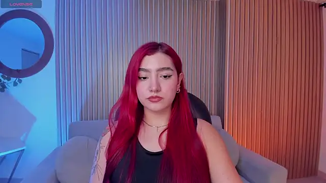 Snapshot of ViolettCastel chatting on March 7, 2025, 7:38 pm ViolettCastel online show from March 7, 2025, 7:38 pm