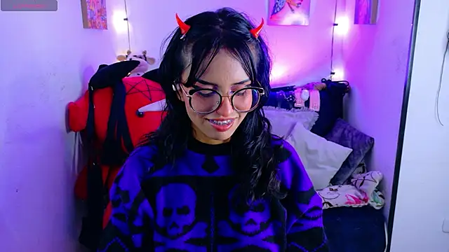 Snapshot of Dann_dan chatting on September 19, 2025, 4:47 am Dann dan online show from September 19, 2025, 4:47 am