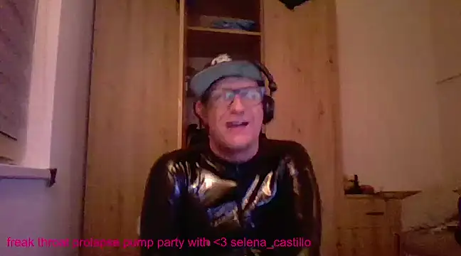 Snapshot of Bigthroaterboy chatting on January 24, 2025, 4:48 am Bigthroaterboy online show from January 24, 2025, 4:48 am