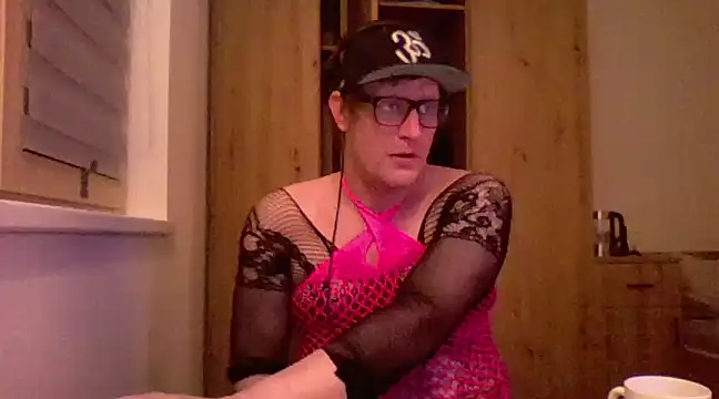 Snapshot of Bigthroaterboy chatting on January 30, 2025, 5:17 pm Bigthroaterboy online show from January 30, 2025, 5:17 pm