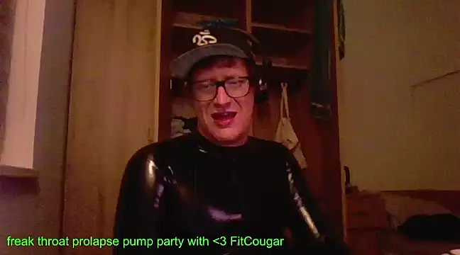 Snapshot of Bigthroaterboy chatting on February 2, 2025, 9:02 pm Bigthroaterboy online show from February 2, 2025, 9:02 pm