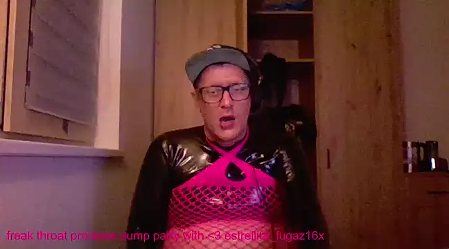 Snapshot of Bigthroaterboy chatting on February 22, 2025, 5:02 am Bigthroaterboy online show from February 22, 2025, 5:02 am