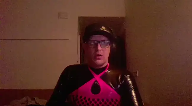 Snapshot of Bigthroaterboy chatting on March 7, 2025, 8:00 pm Bigthroaterboy online show from March 7, 2025, 8:00 pm