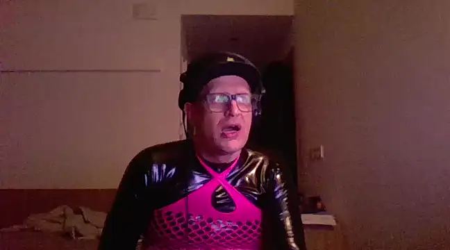 Snapshot of Bigthroaterboy chatting on March 8, 2025, 1:28 am Bigthroaterboy online show from March 8, 2025, 1:28 am