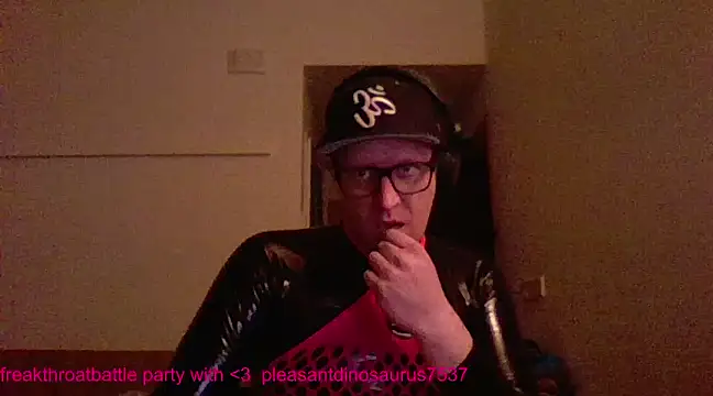 Snapshot of Bigthroaterboy chatting on March 10, 2025, 9:07 pm Bigthroaterboy online show from March 10, 2025, 9:07 pm